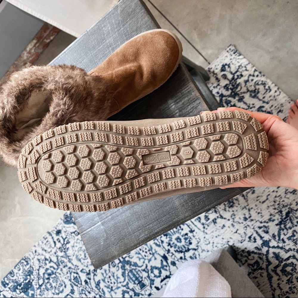 NEW MINNETONKA MOCS - Picture 3 of 6